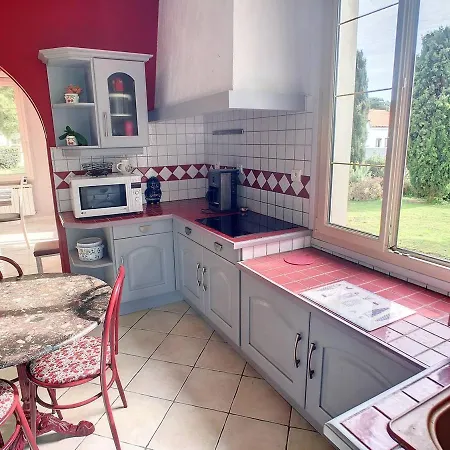 Maison De 5/7 Pers, Acces Mer, Jardin Arbore, Veranda, Calme, Parking Securise. - Fr-1-710-3
